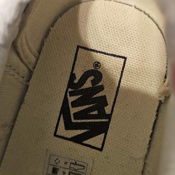 Vans Old Skool Core Shoes - Picture 4 of 6